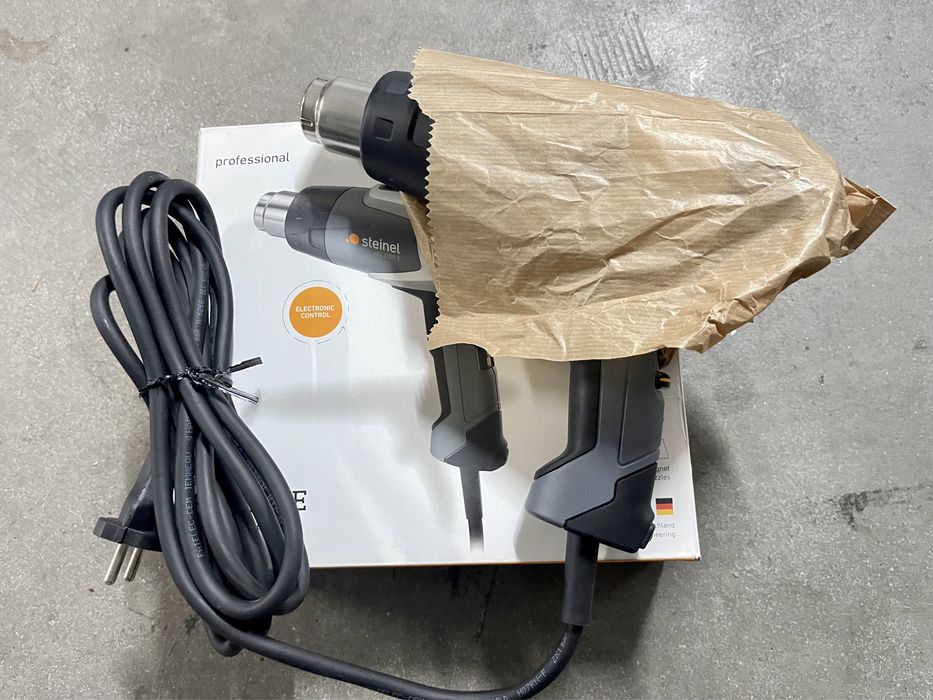STEINEL HG2320 E LCD opalarka 2-biegowa 2300W 80-650°C regulacja temp