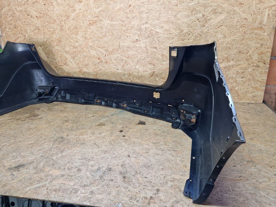 Subaru Outback zderzak tylny tył PDC  57704AN320