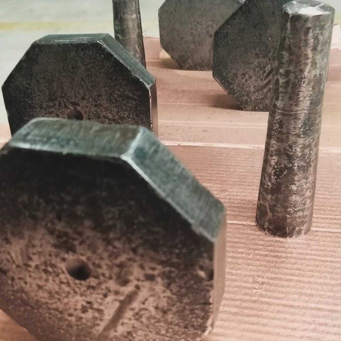 Conjunto jogo de malhas em metal original.