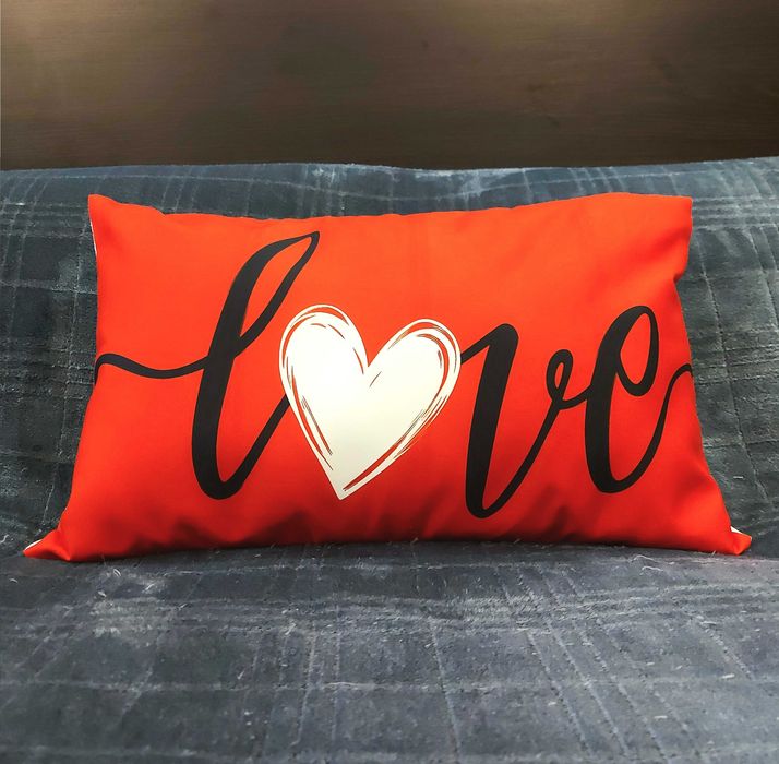 Подушка декоративна подарунок на валентина