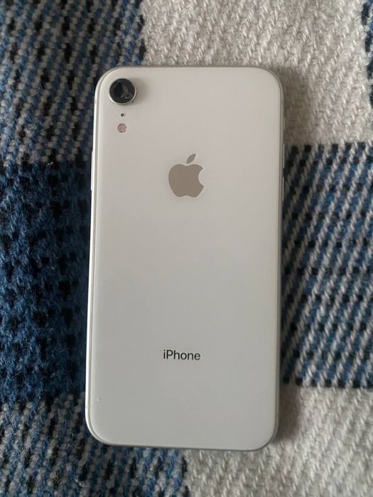 Продам айфон Xr 7/10