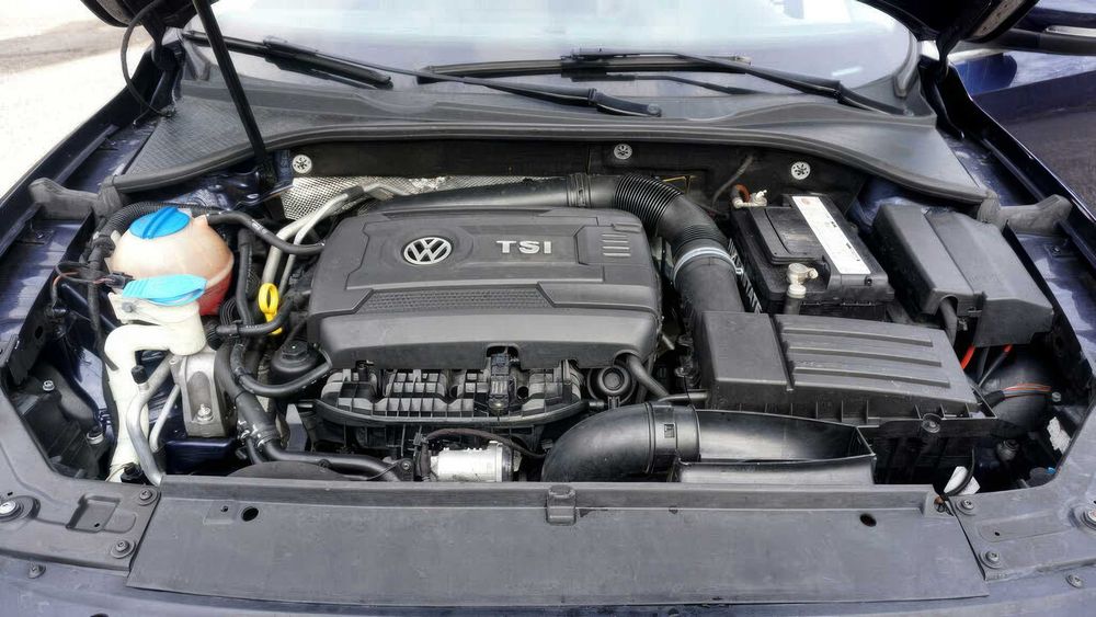 Volkswagen Passat      2013