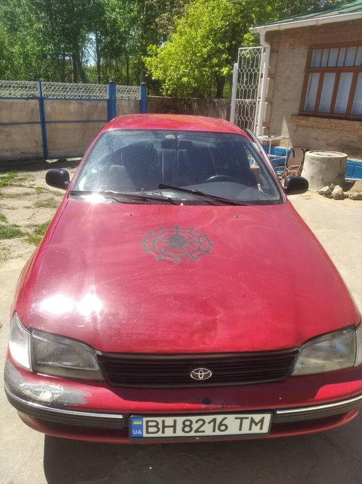 Продам Tayota Carina E