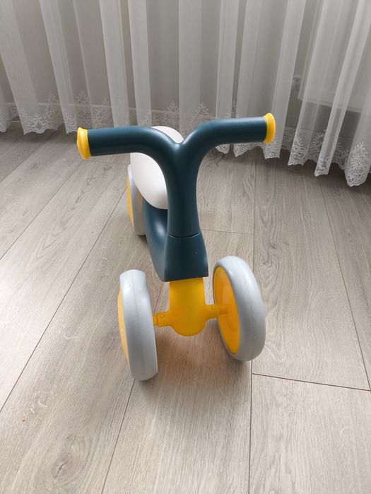 Велобіг для діток до 2 років