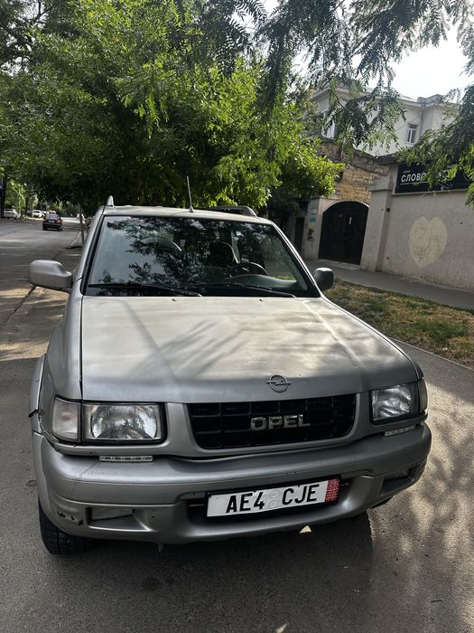 Продам Opel Frontera 2.2л