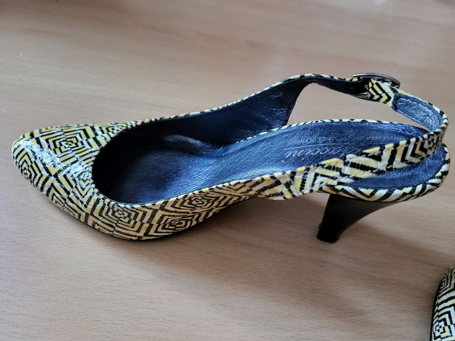 Buty z odkrytą piętą, Baldaccini, rozm. 35