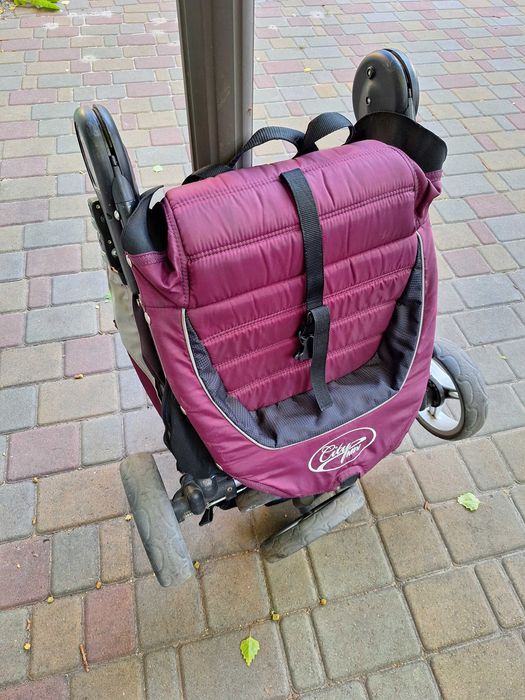 Продам прогулянкову каляску Baby Jogger City Mini