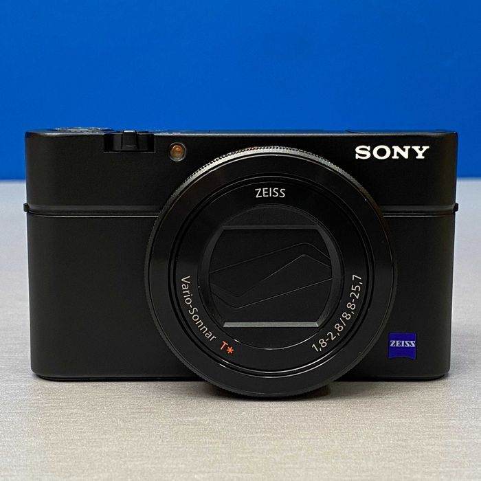Sony Cyber-Shot DSC-RX100 III (20.1MP)