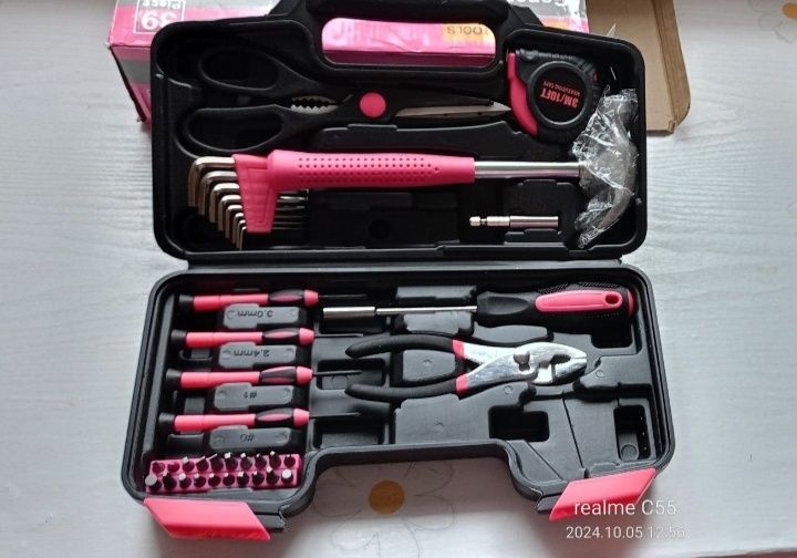 Nowy zestaw narzędzi niezastąpiony w każdym domu.