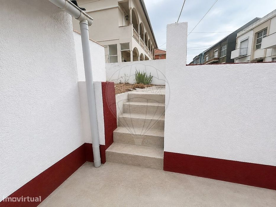 Moradia T2 para venda