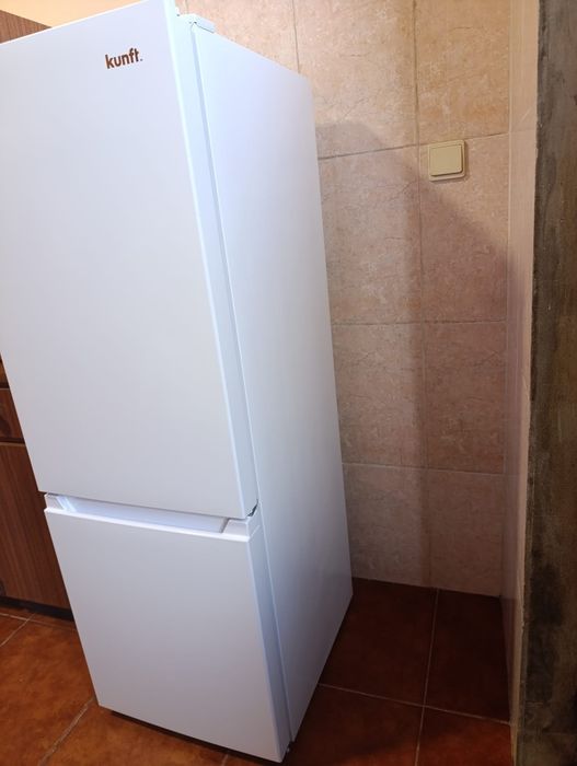 Frigorífico combinado Kunft  - Excelente estado
