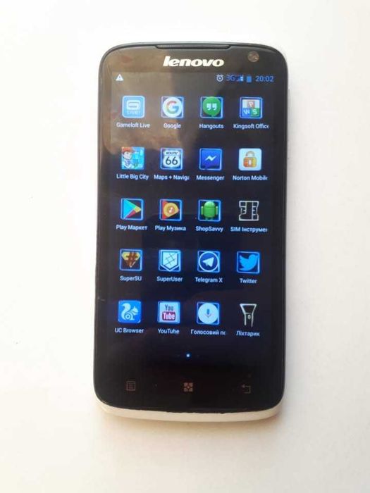 Смартфон Lenovo S820.