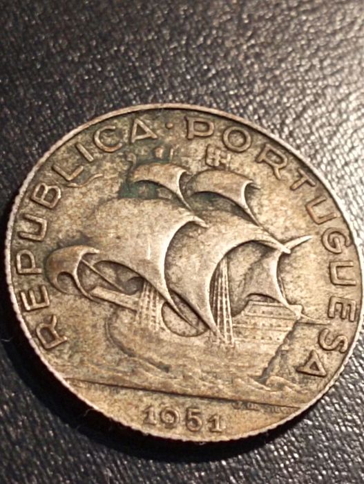2,5 escudos	Portugal	1951		Prata