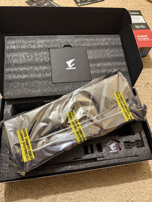 Відеокарта GIGABYTE AORUS Radeon RX 9070 XT ELITE 16G