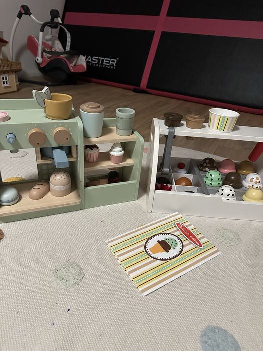 Kawiarnia little dutch i lodziarnia melissa&doug