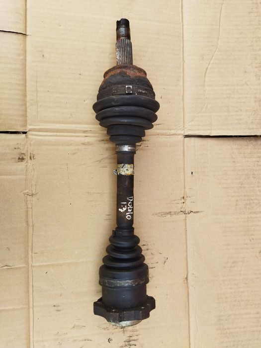 Полуось Fiat Doblo 1.3 1.9 левая привод Добло 1.3 1.9 шрус привід