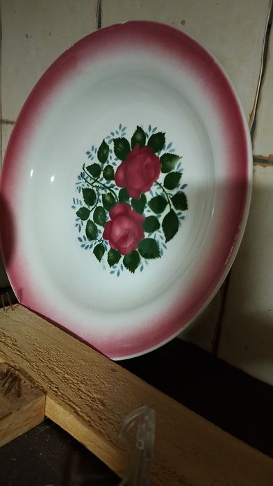 Saladeiras de louça antigas