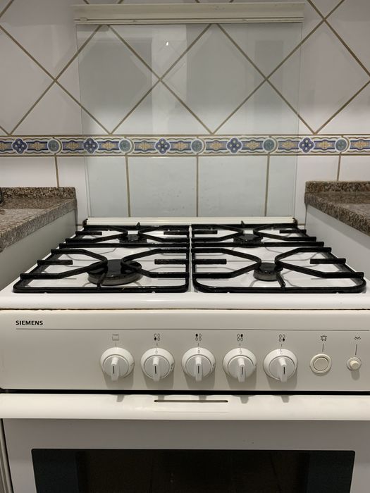 Forno e fogão Siemens