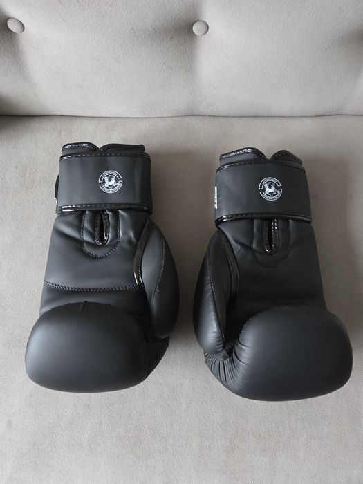 Venum Rękawice Bokserskie Contender 2.0 Black/White 1OZ