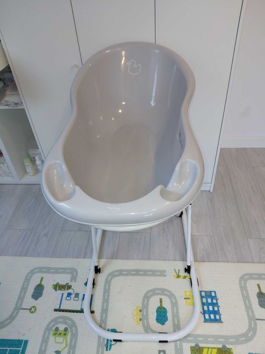 Wanienka razem z stelażem, adaptery do Junama