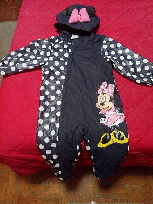 Impermeável Minnie mouse tamanho 98
