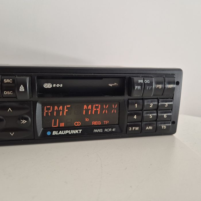 Radio Blaupunkt Paris rcr 41 z roku 1991  z Bluetooth mp3