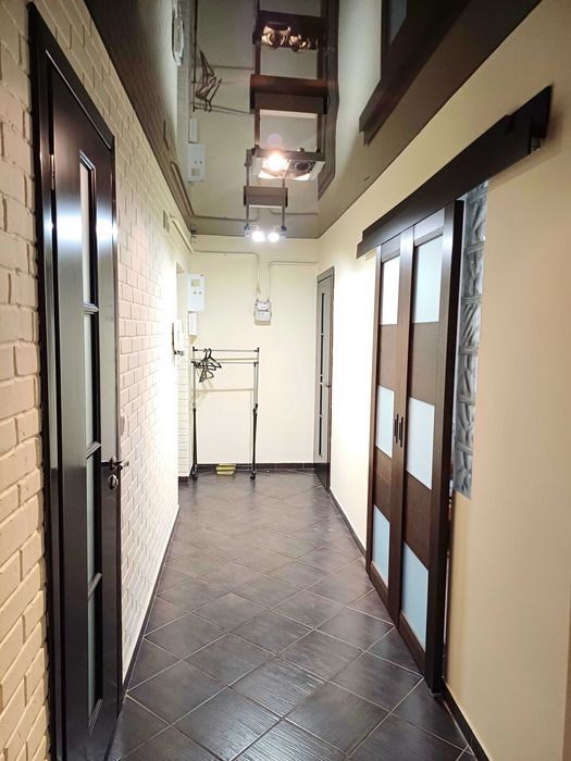 3-х кімнатна квартира Л. Українки