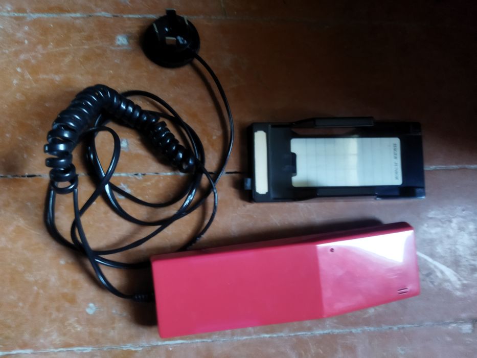 Продаються стаціонаоні телефони