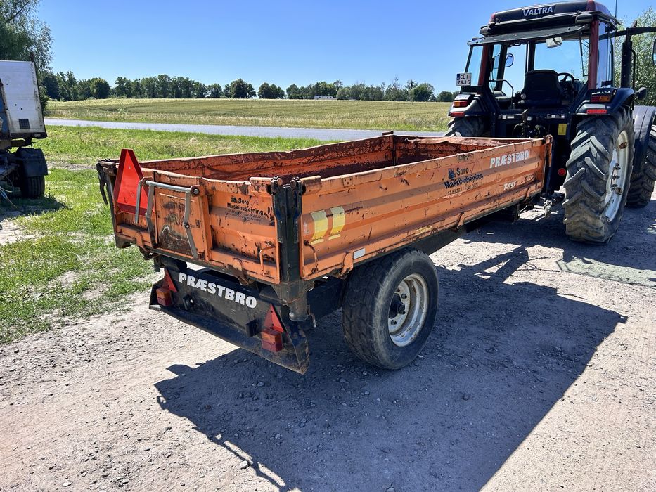 Przyczepa przyczepka komunalna rolnicza wozidlo dumper
