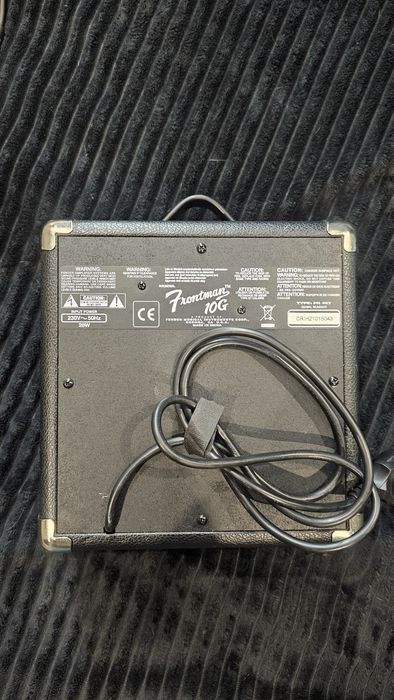 Комбопідсилювач Fender Frontman 10G