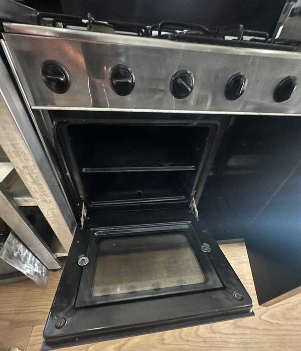 FOGÃO E FORNO A GÁS – 5 BOCAS , Ocasião