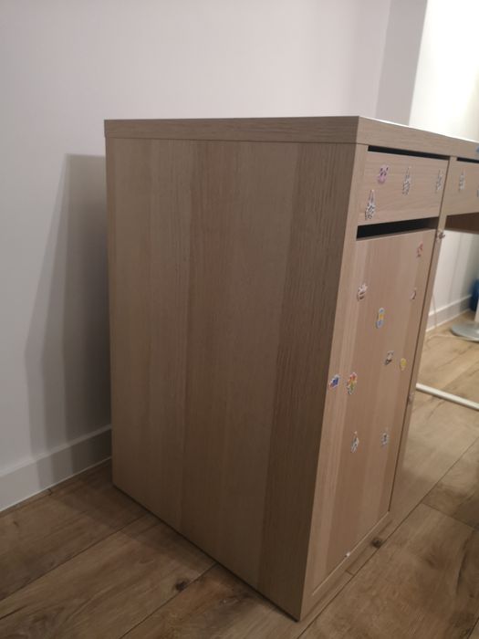 Biurko z Ikea Micke 105x50 cm dąb dla dziecka stan bdb