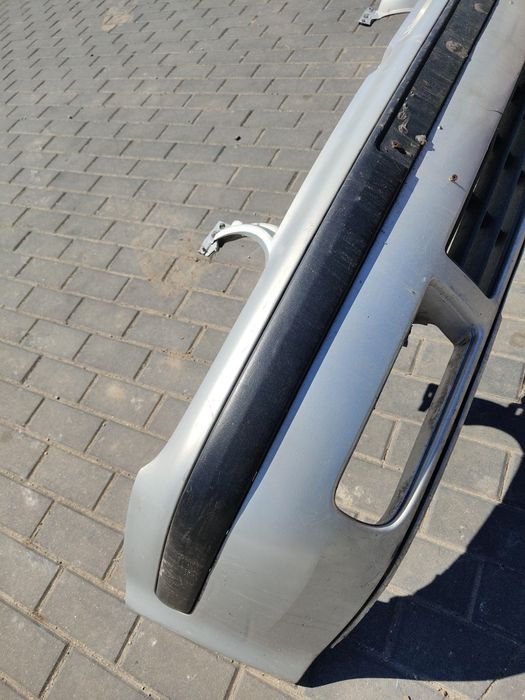 Zderzak przód przedni volkswagen golf 4 lb7z
