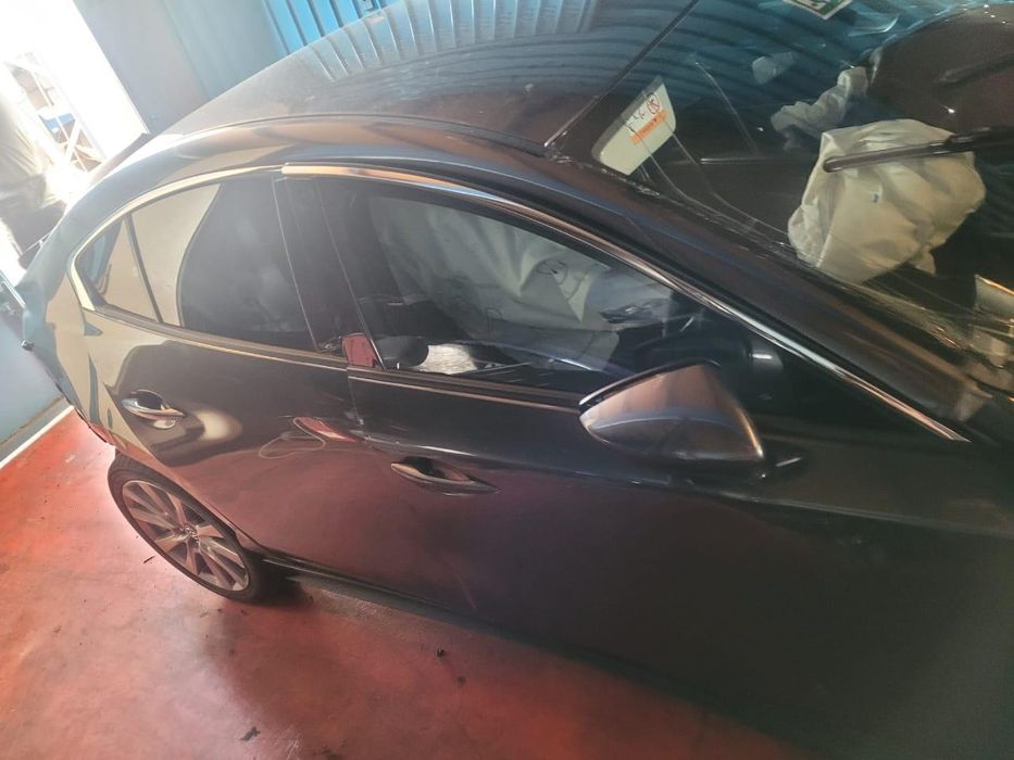 Запчасти Разборка Двери Mazda 3 BP Sedan Мазда 2024 Седан ВР