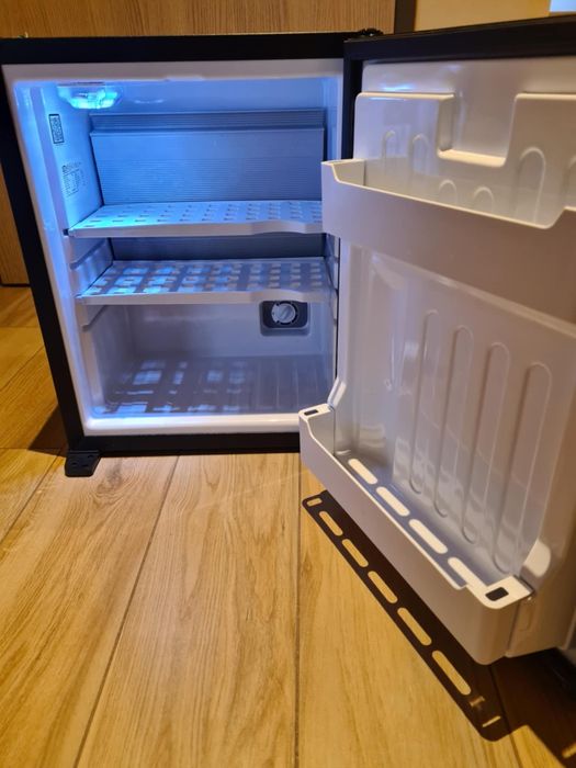 Lodówka minibar Lsm