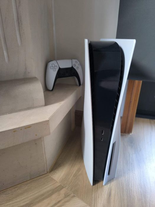 PS5 PlayStation 5 Standard 825GB