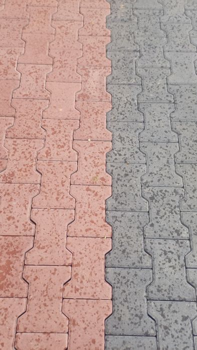 Kostka tetka 8cm dwa kolory - czerwony i grafit