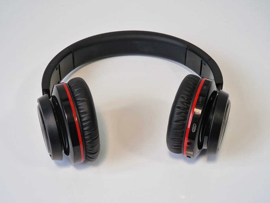 Słuchawki bezprzewodowe BT Comfort LT91164 czarne