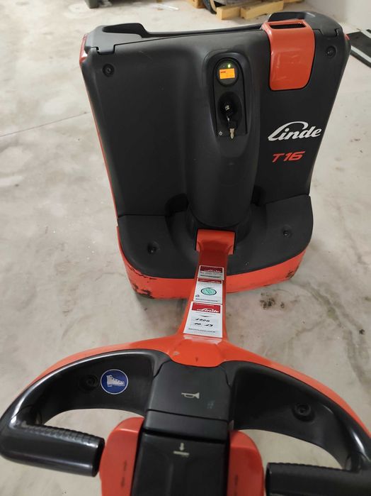 Porta paletes linde em excelente estado com 873 horas