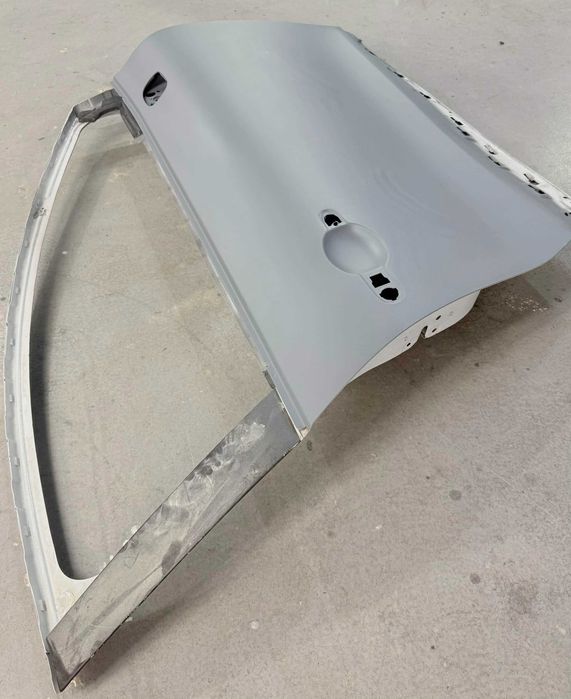 Porta frente direita Renault Clio IV