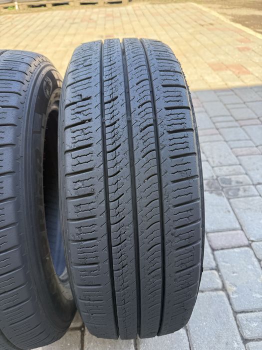 Колеса/резина/гума 205/65R16C Pirelli