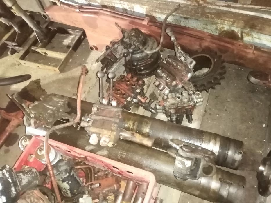 Rozdzielacze 2 i 3 sekcyjne