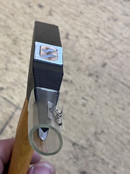 Martelo Facom 213H.30 Profissional - Novo (Cabo Hickory)