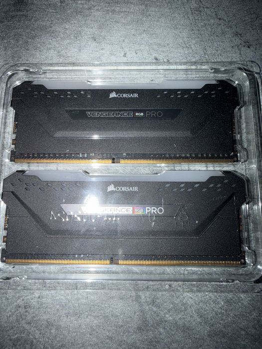 2x8 gb ddr4 vengeance pro 3200mhz