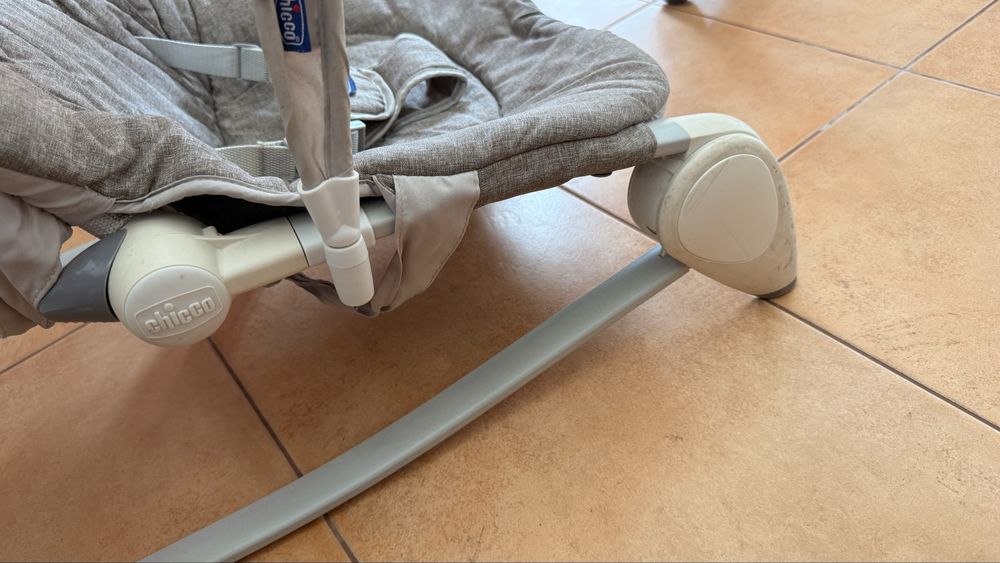 Espreguicadeira / cadeira para bebes ate 30kg