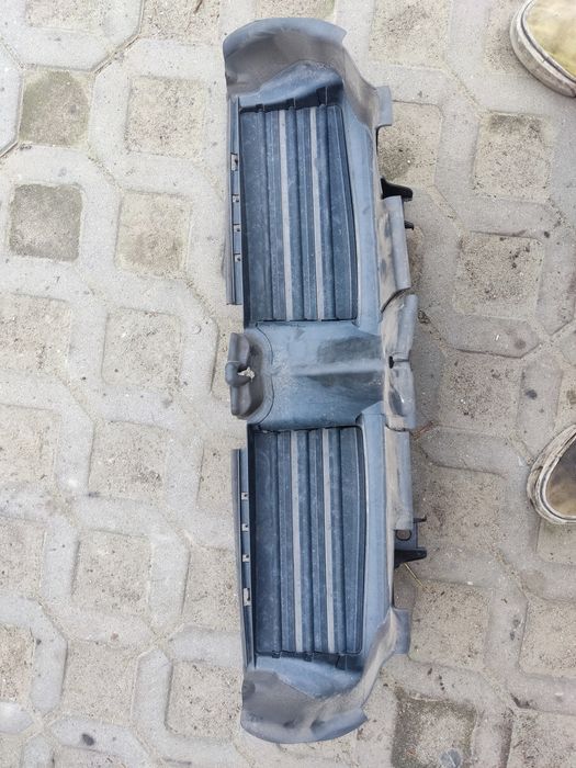Wlot roleta żaluzja BMW E90 E91 E92 pas przód wysyłka