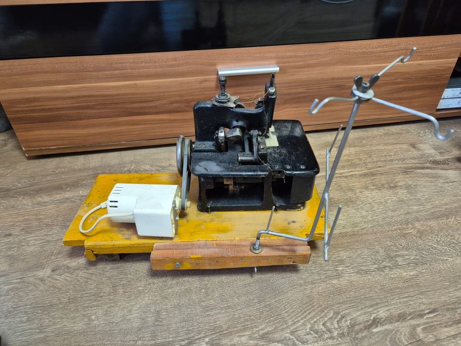 Оверлок артель Универсал (Полтава)