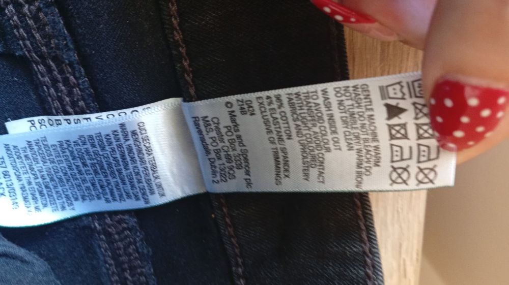 Czarne proste jeansy, proste nogawki, Marks & Spencer, rozmiar M