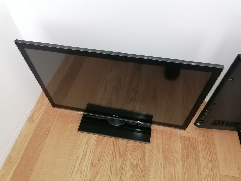 TV LG led 42" com caixa