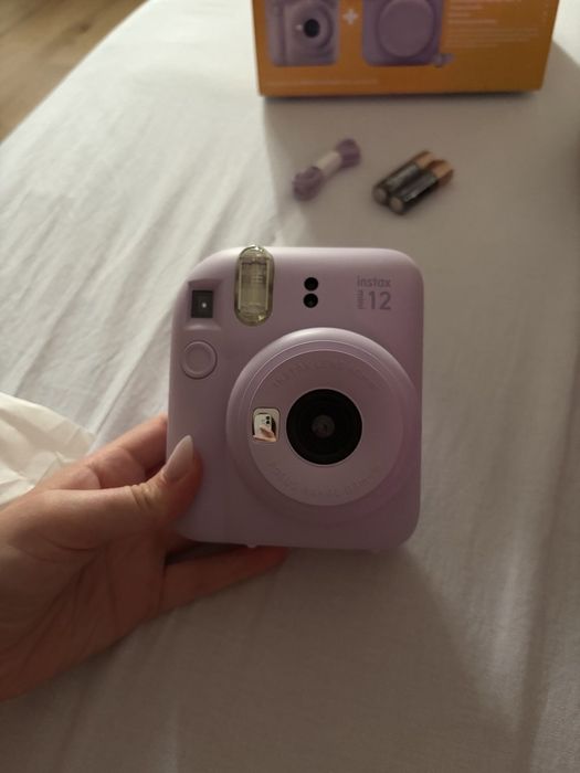 Камера миттєвої зйомки FUJIFILM INSTAX mini 12 Travel Set